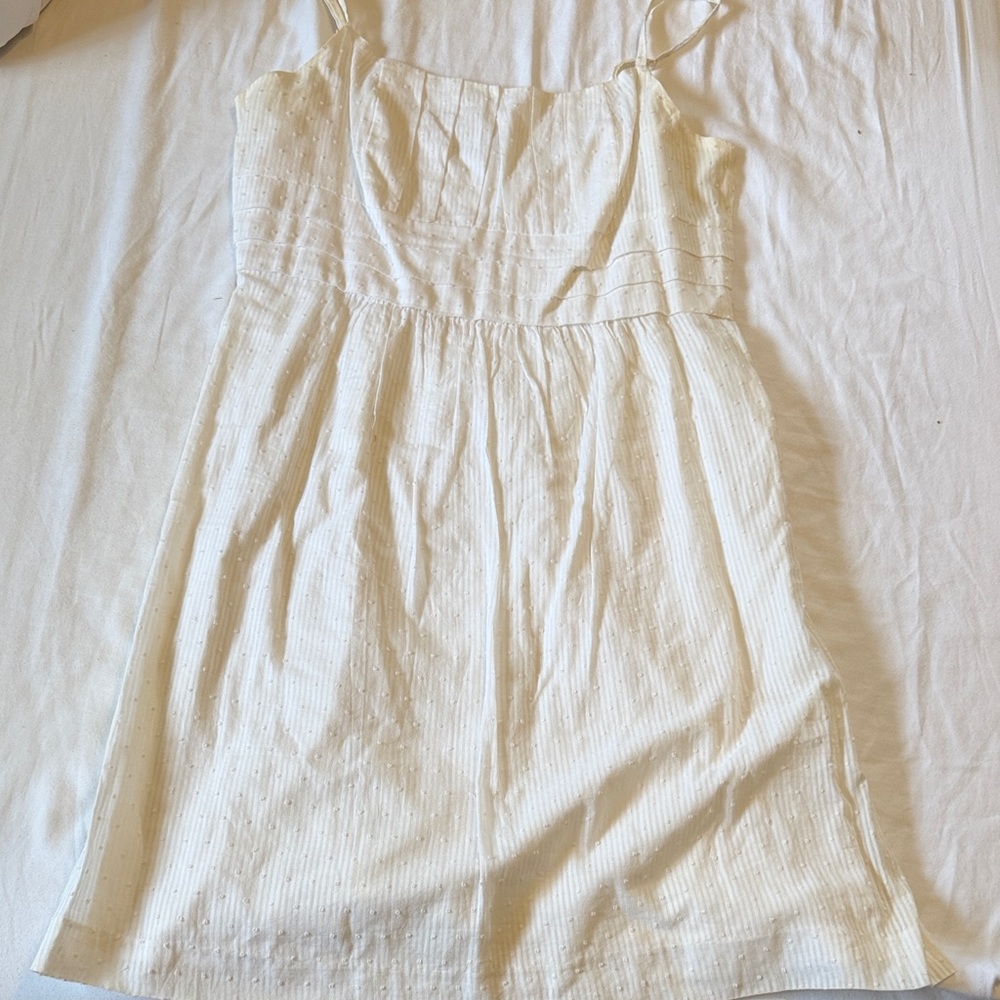 New York & Company Cream Lightweight Summer Top